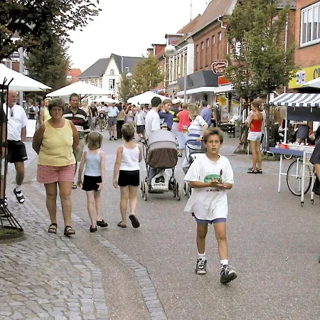6 Person In Sk Rb K Nyaraló Skærbæk